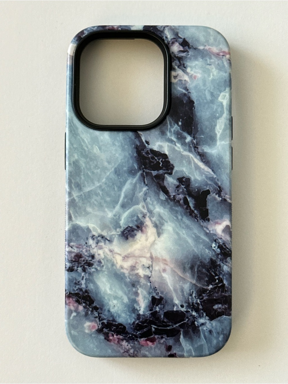 Casely iPhone 14 Pro Bold Case Blue Marble Protective Phone Case MagSafe